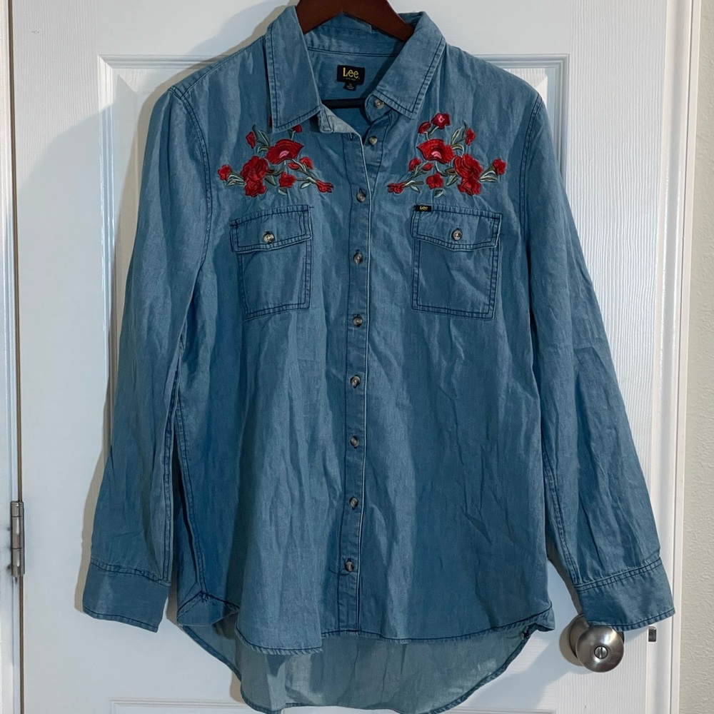 Lee Blue Denim Shirt with Red Embroidery Size XL